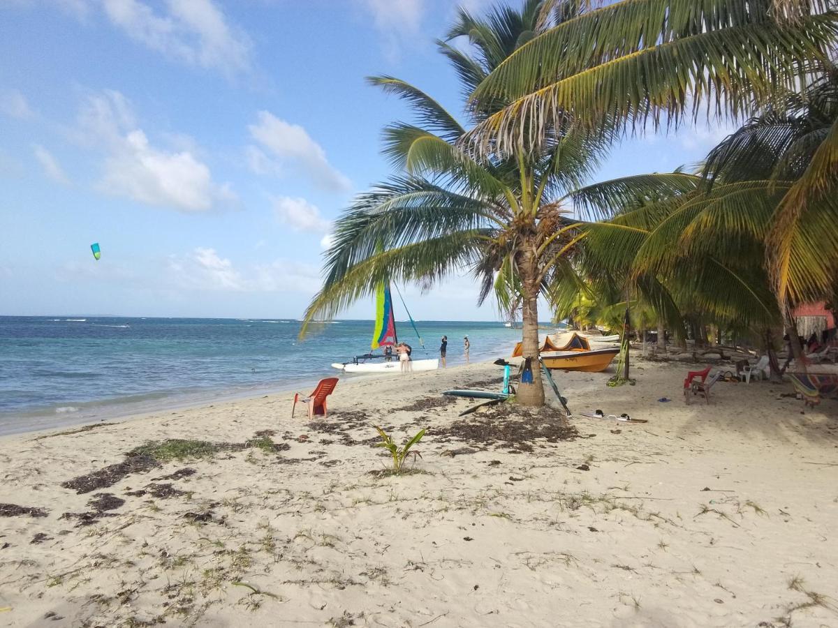 Lulu Beach Hotel Corn Island Ngoại thất bức ảnh
